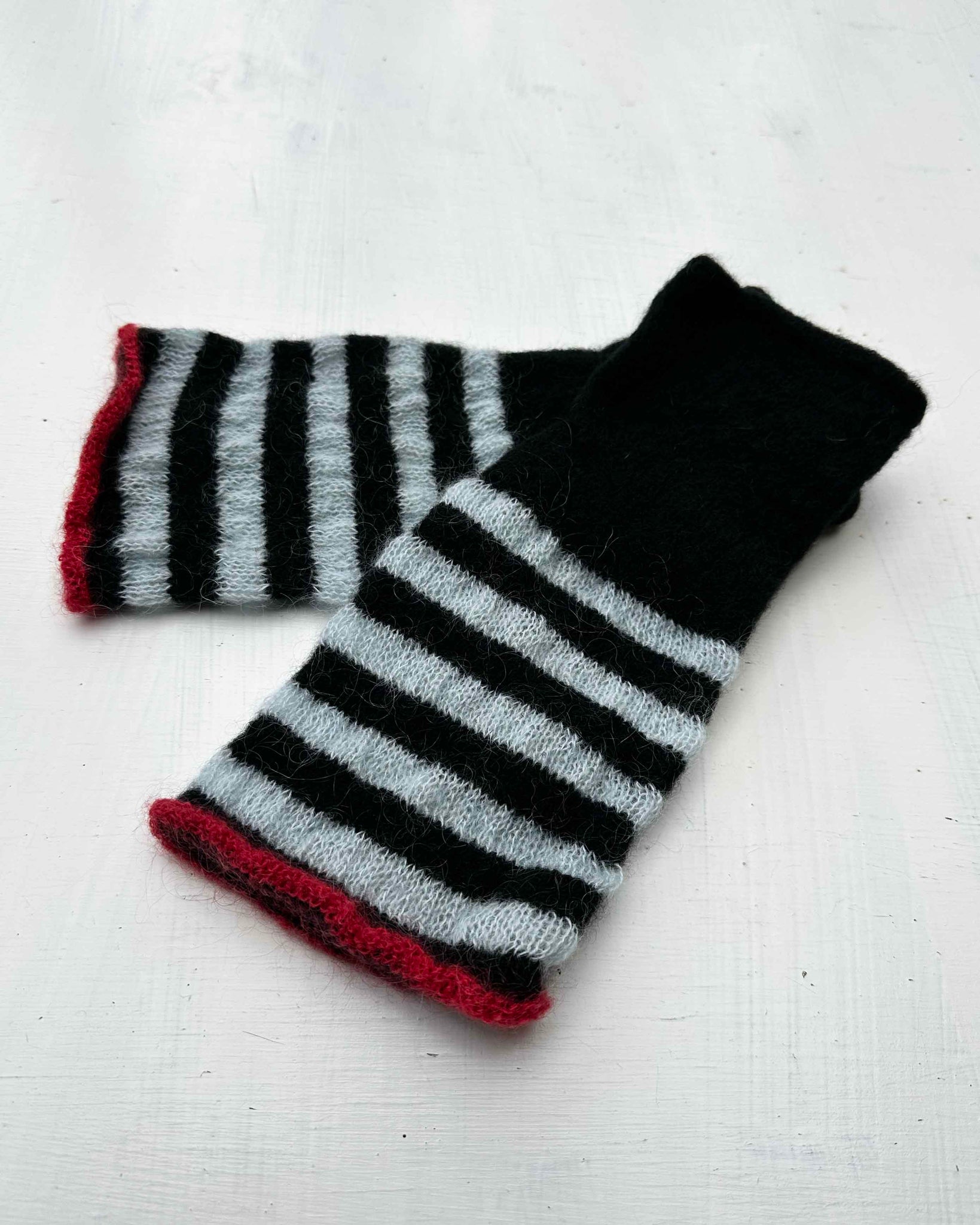 Mohair Ribbon Gloves