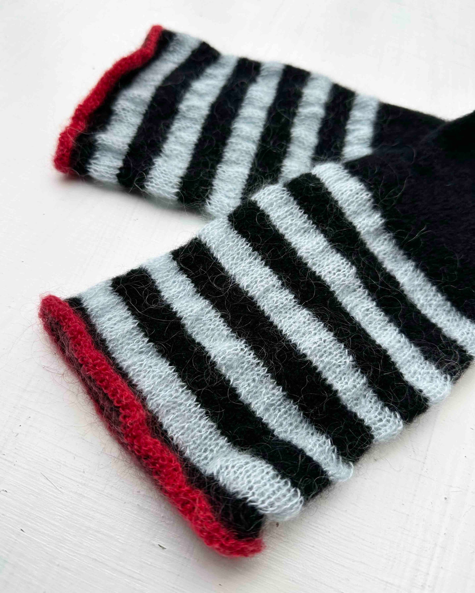 Mohair Ribbon Gloves