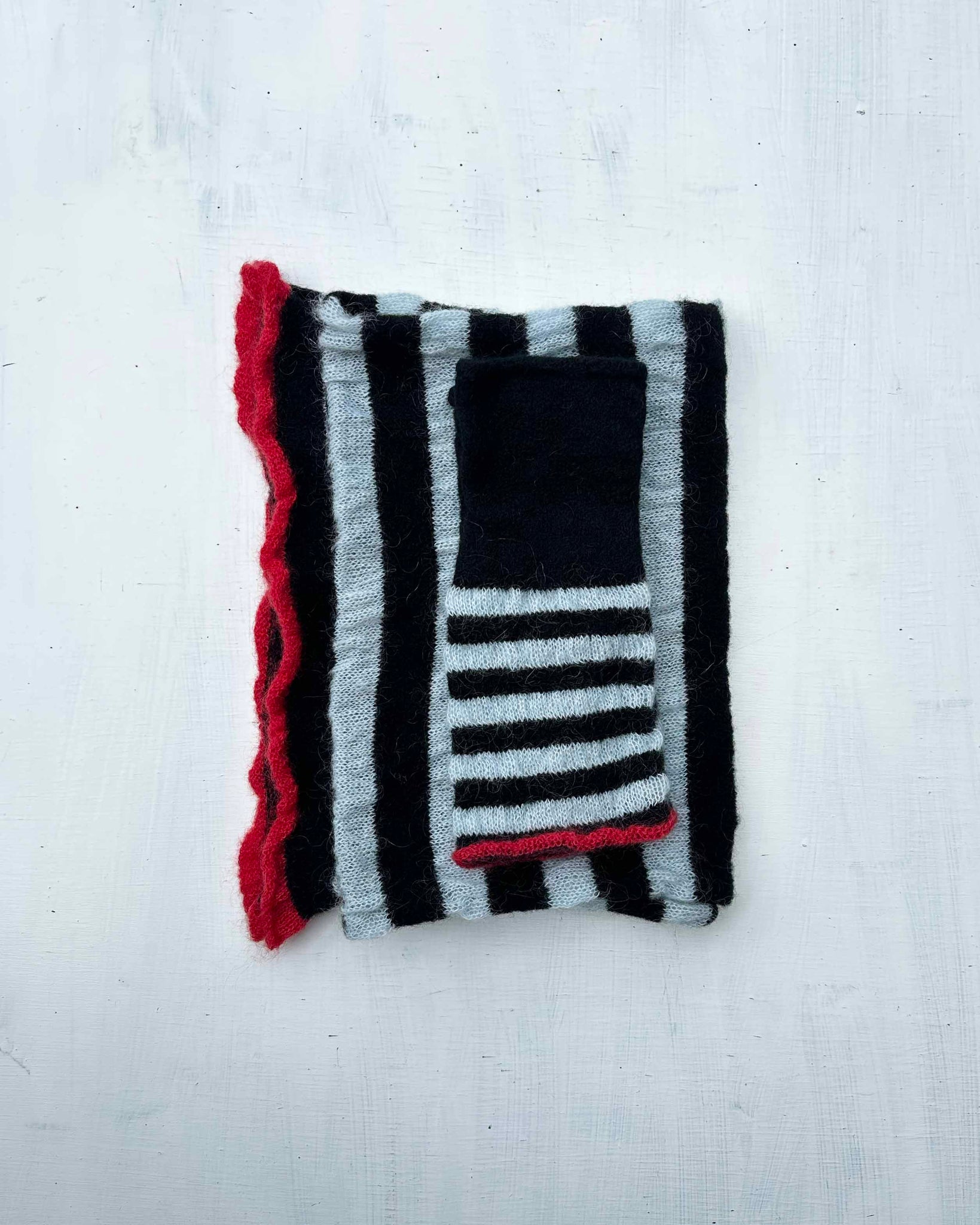 Ribbon Scarf & Gloves Set