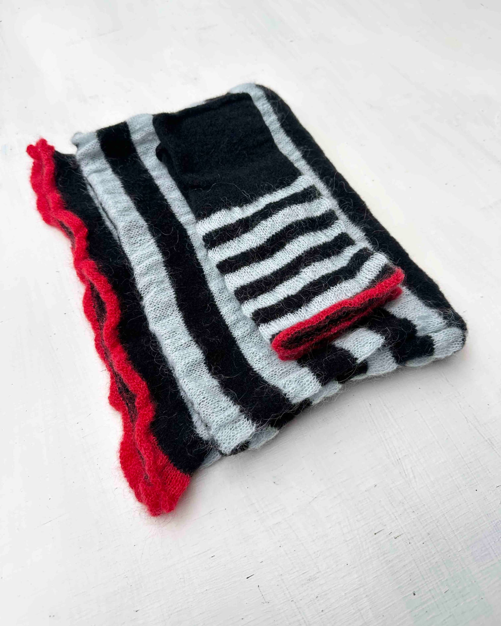 Ribbon Scarf & Gloves Set